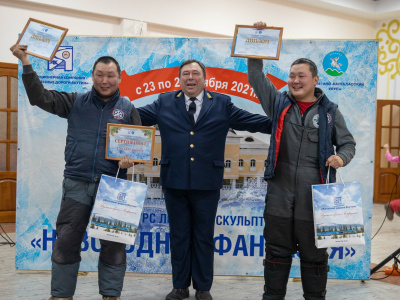 Подведены итоги конкурса ледовых скульптур на станции Нижний Бестях