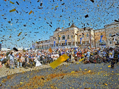 Открытие пассажирского движения до станции Нижний Бестях отмечает годовщину знакового события