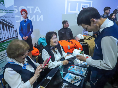 Железные дороги Якутии приняли участие в ярмарке трудоустройства