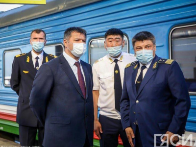 Поздравление Председателя Правительства Республики Саха (Якутия) А.В. Тарасенко с Днем железнодорожника