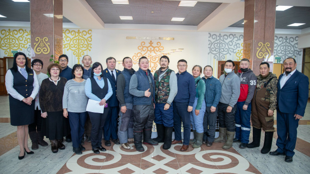 Сегодня состоялось открытие конкурса ледовых скульптур на призы Акционерной компании «Железные дороги Якутии»