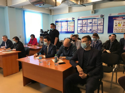 Все отправленные в республику грузы, находящиеся сегодня на сети РЖД, будут доставлены на станцию Нижний Бестях до закрытия ледовой переправы