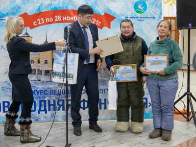 Подведены итоги конкурса ледовых скульптур на станции Нижний Бестях