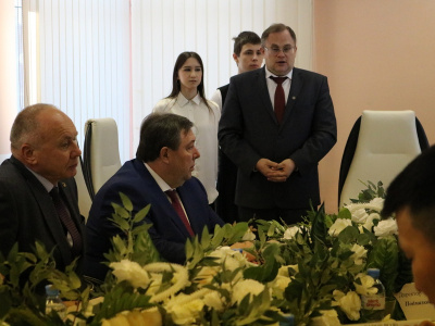 Акционерная компания «Железные дороги Якутии» и Алданский политехникум объединяют усилия для подготовки кадров