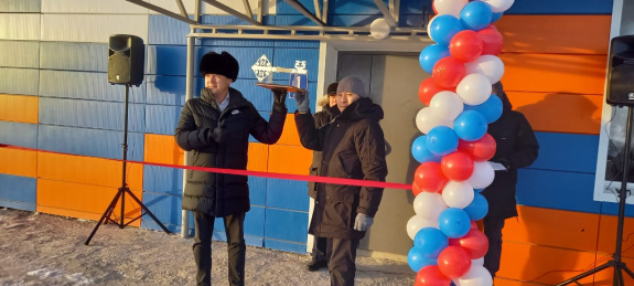 В селе Якокит Алданского района Акционерная компания «Железные дороги Якутии» сдала в эксплуатацию первый дом для переселенцев из ветхого жилья В селе Якокит Алданского района Акционерная компания «Железные дороги Якутии» сдала в эксплуатацию первый дом для переселенцев из ветхого жилья