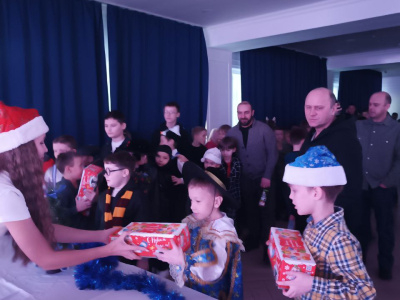 Волшебный экспресс «ЖДЯ» доставил новогоднее настроение детям сотрудников