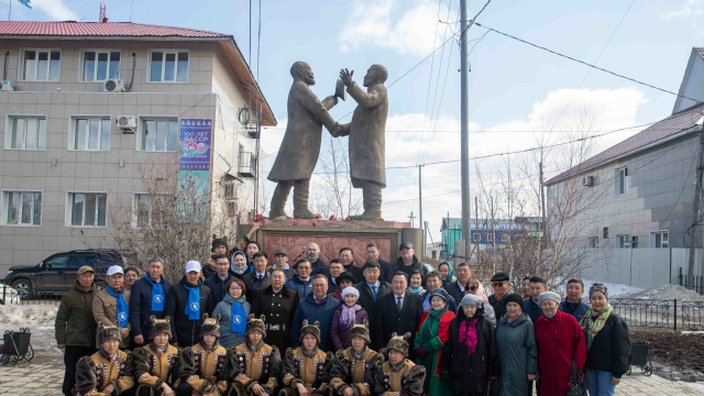 Коллектив Акционерной компании «Железные дороги Якутии» принял участие в торжественных мероприятиях, посвященных 100-летию образования Якутской АССР и Дню Республики в п. Нижний Бестях.