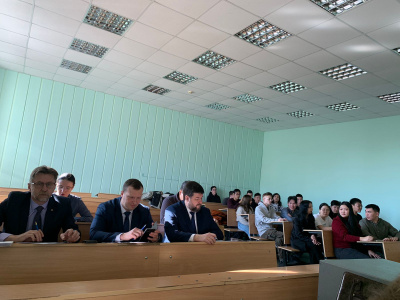Представители АО «АК «ЖДЯ» посетили с рабочим визитом ДВГУПС