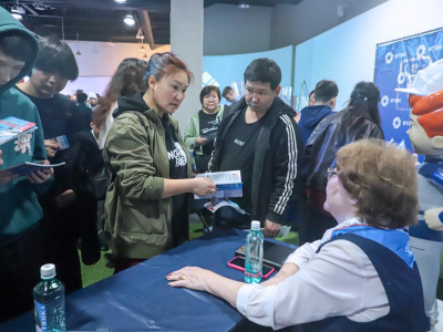 Железные дороги Якутии приняли участие в ярмарке трудоустройства