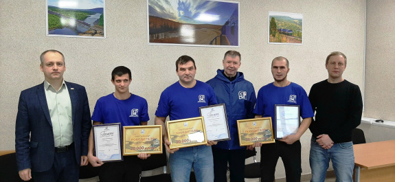 В Акционерной компании «Железные дороги Якутии» состоялся конкурс профессионального мастерства среди водителей. В Акционерной компании «Железные дороги Якутии» состоялся конкурс профессионального мастерства среди водителей.
