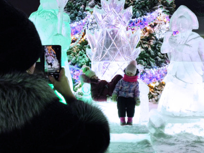 В АО «АК «ЖДЯ» зажгли главный символ Нового года