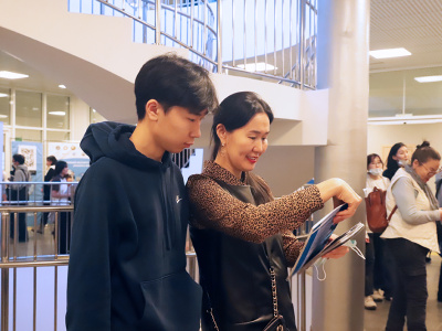 АО «АК «ЖДЯ» представила программы целевой подготовки на профориентационной ярмарке в Якутске