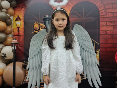 Волшебный экспресс «ЖДЯ» доставил новогоднее настроение детям сотрудников