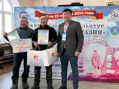 Определились победители конкурса ледовых скульптур «Новогодняя фантазия» на призы Акционерной компании «Железные дороги Якутии»