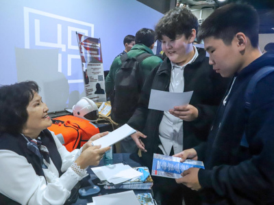 Железные дороги Якутии приняли участие в ярмарке трудоустройства