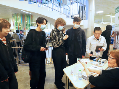 АО «АК «ЖДЯ» представила программы целевой подготовки на профориентационной ярмарке в Якутске