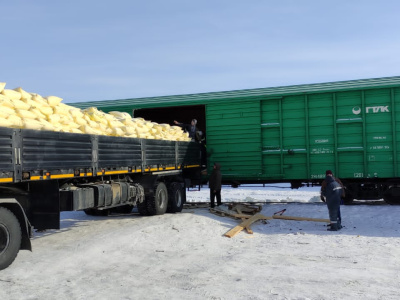 Все отправленные в республику грузы, находящиеся сегодня на сети РЖД, будут доставлены на станцию Нижний Бестях до закрытия ледовой переправы