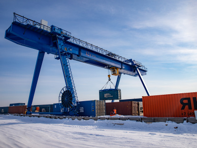 Услуги по перевозке грузов через реку Лена автотранспортом от 3 до 10 тонн