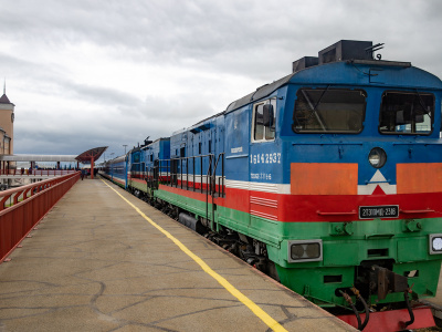 Назначены  дополнительные вагоны беспересадочного сообщения из Нижнего Бестяха до Владивостока и Иркутска