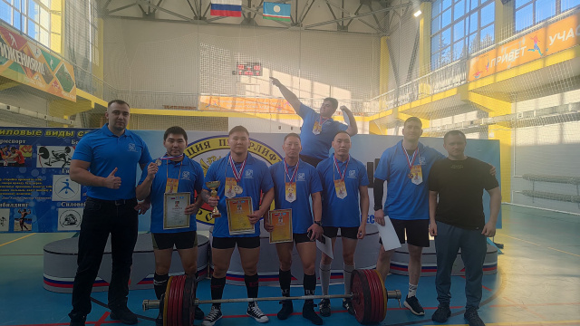 Команда АО «АК «ЖДЯ» стала победителем районного чемпионата по становой тяге.